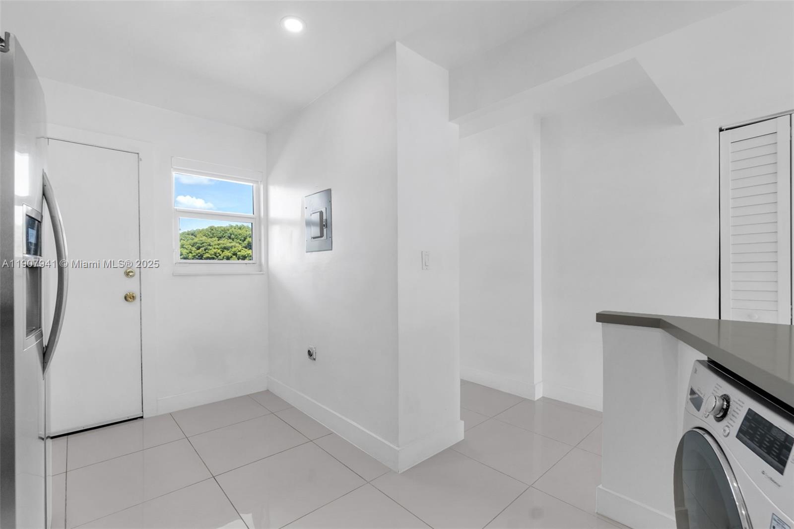 JADE WINDS GROUP BAMBOO G - Residential Lease