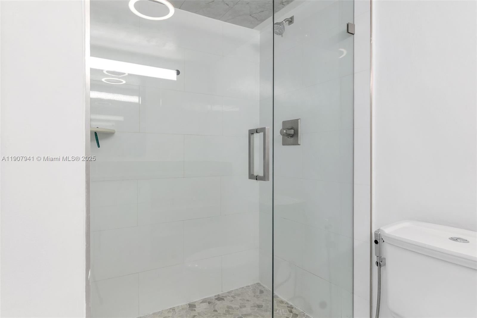 JADE WINDS GROUP BAMBOO G - Residential Lease