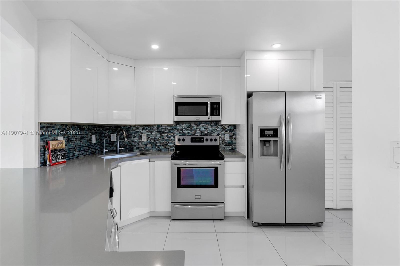 JADE WINDS GROUP BAMBOO G - Residential Lease