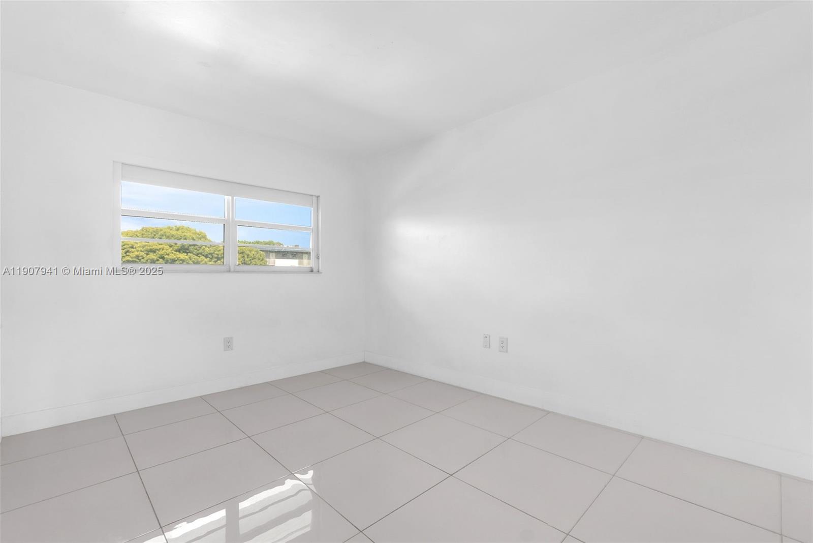 JADE WINDS GROUP BAMBOO G - Residential Lease