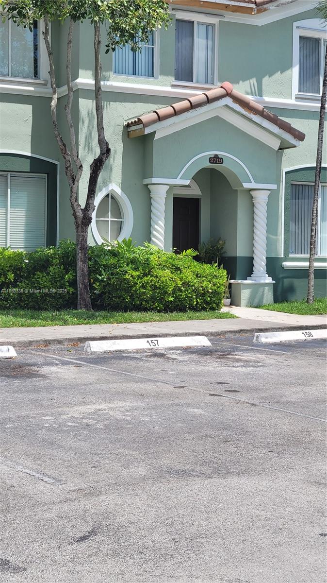 Move into this beautiful townhouse, in a Guard gated community. Features: corner lot, 2 story model, with living room, formal dining room, family room off the kitchen, 1st floor full bathroom, fenced & paved patio, tile floors throughout & wood on the stairwell, 3 bedrooms/2 bathrooms upstairs & a full bathroom downstairs. Very bright & airy. Enjoy the community pool & BBQ by the lake. Close to the Mall Outlets, Publix, Turkey Point, Air Force Base, Baptist Hospital, Speedway, Biscayne & Everglades Parks, and The Florida Keys.