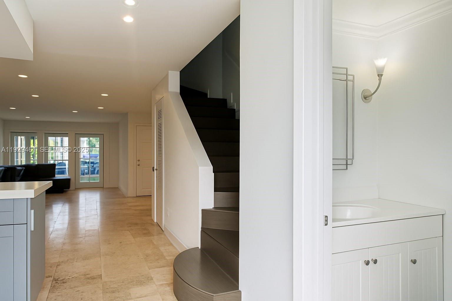 ARETA ESTATES SEC 8 - Residential Lease