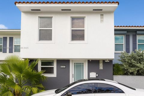 1987 NE 123rd St North Miami FL 33181