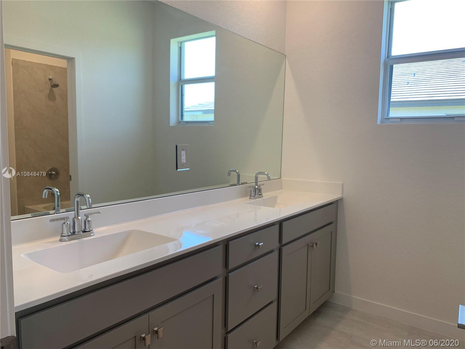 Willow Trace - Residential