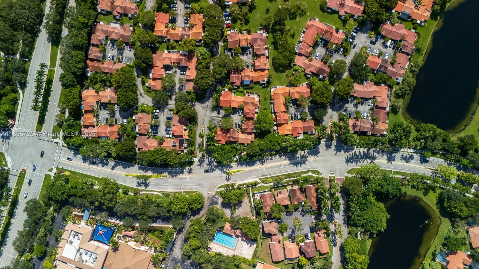 COUNTRY ISLES PHASE II - Residential Lease