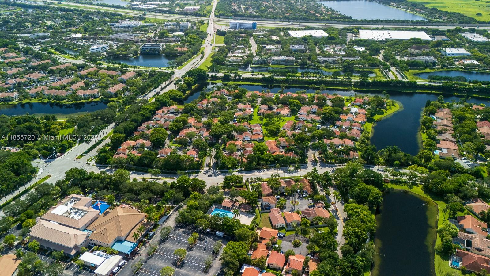 COUNTRY ISLES PHASE II - Residential Lease