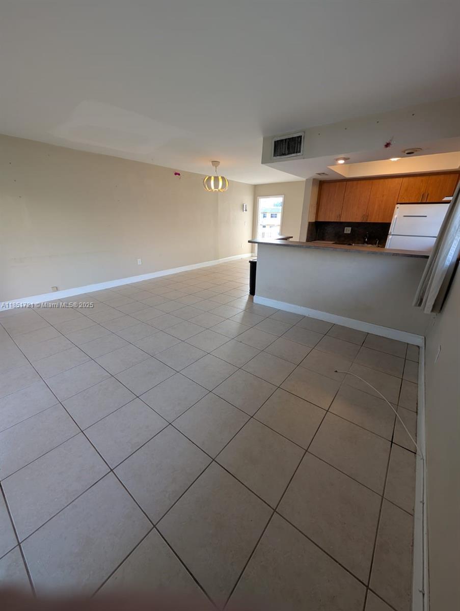 7370 SW 82nd St E217