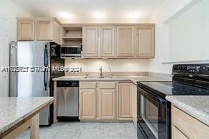 4750 NW 10th Ct 308