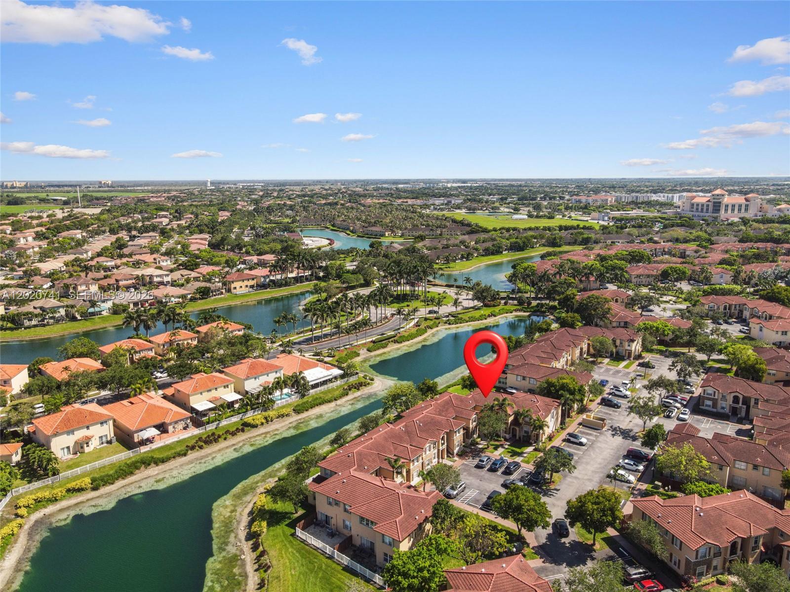VILLAS AT CARMEL CONDO NO - Residential