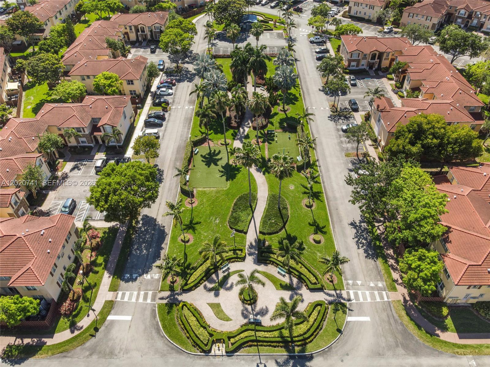 VILLAS AT CARMEL CONDO NO - Residential