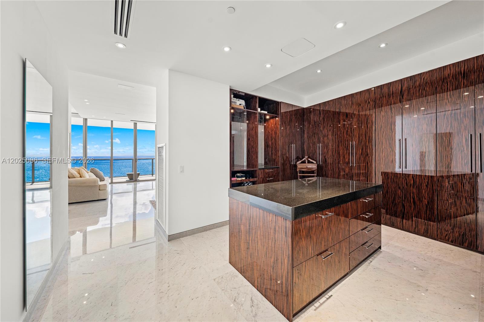 BAL HARBOUR NORTH SOUTH CO - Residential