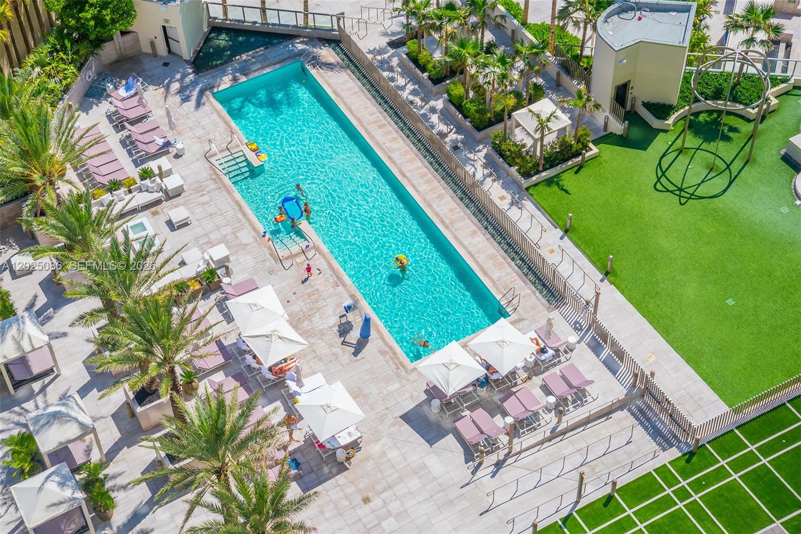 BAL HARBOUR NORTH SOUTH CO - Residential