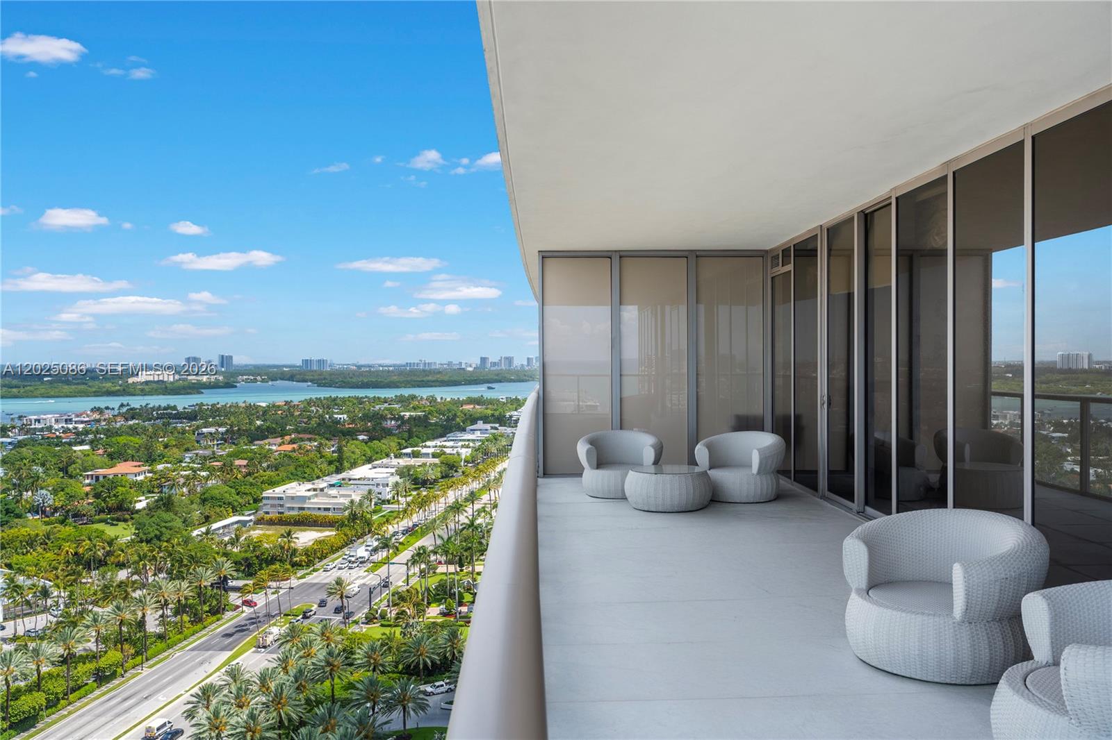 BAL HARBOUR NORTH SOUTH CO - Residential