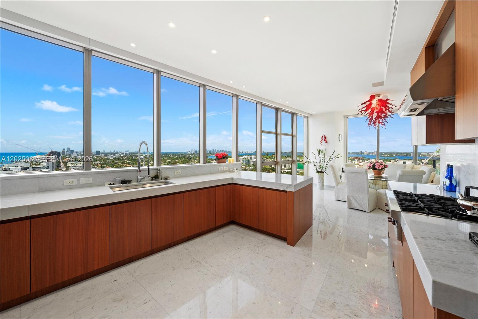 BAL HARBOUR NORTH SOUTH CO - Residential