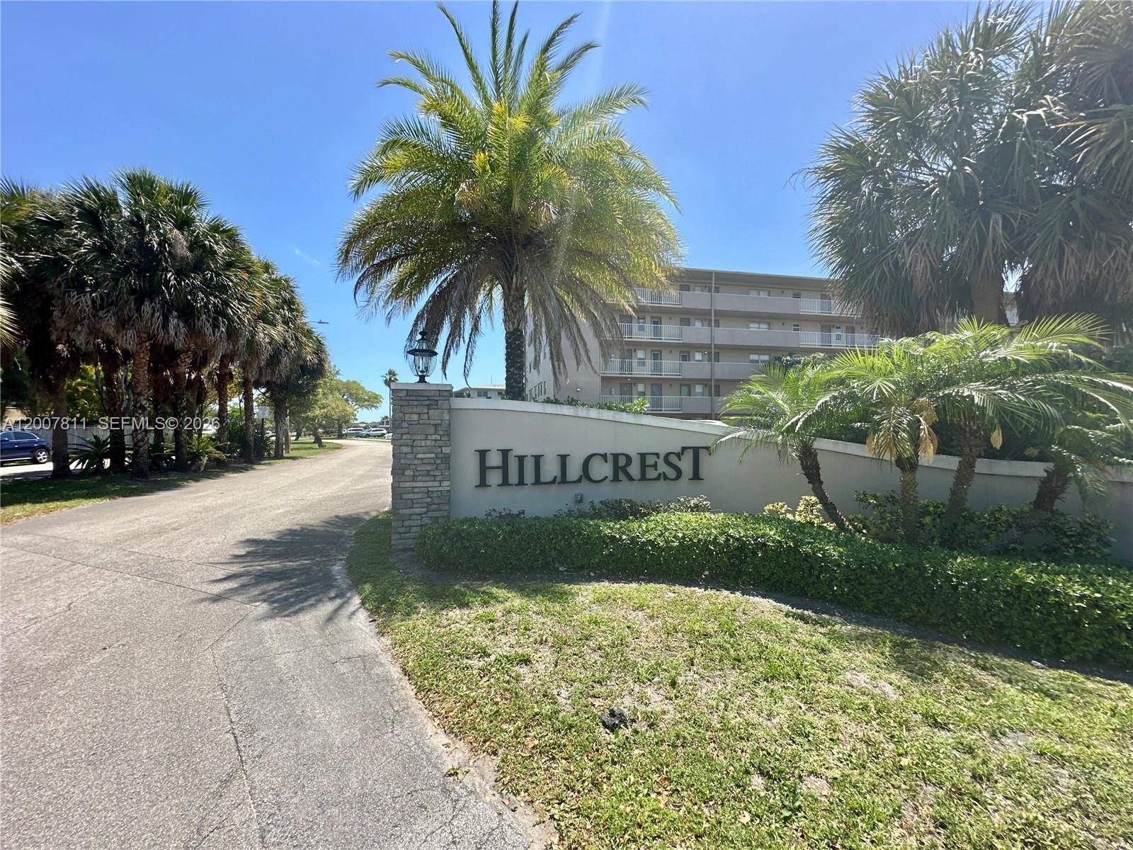 HILLCREST COUNTRY CLUB APT - Residential