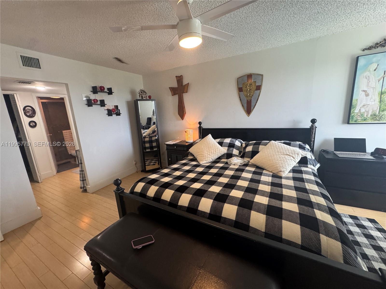 ARLEN HOUSE EAST CONDO - Residential