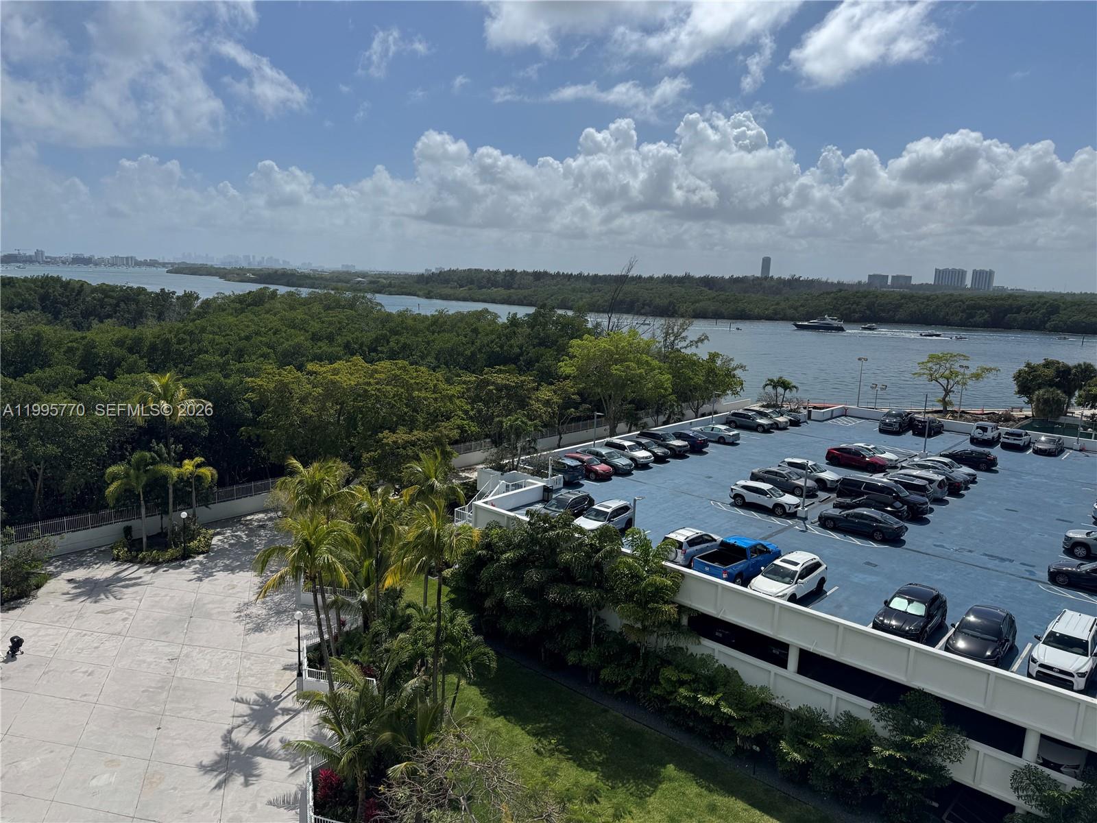 ARLEN HOUSE EAST CONDO - Residential