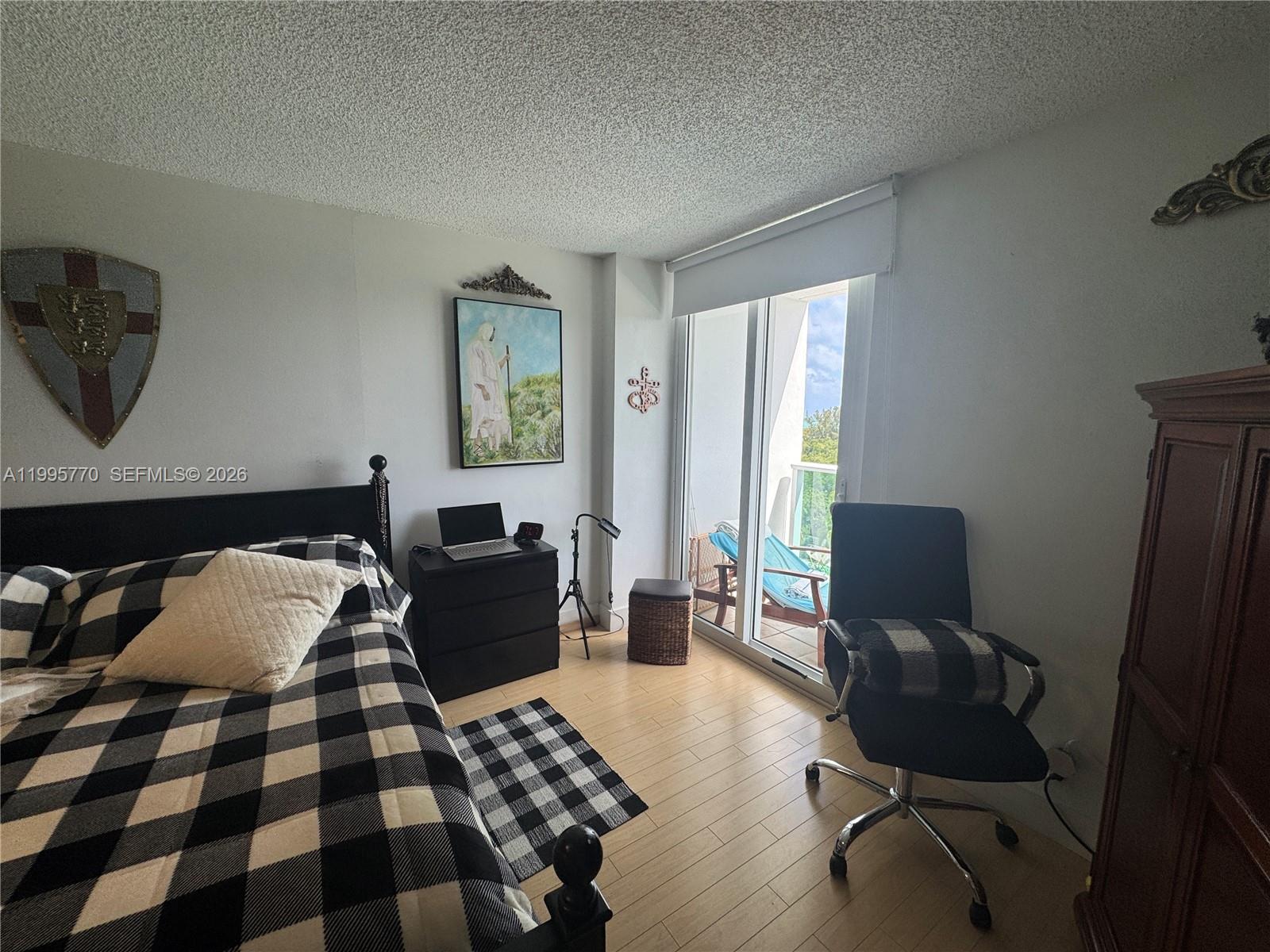 ARLEN HOUSE EAST CONDO - Residential