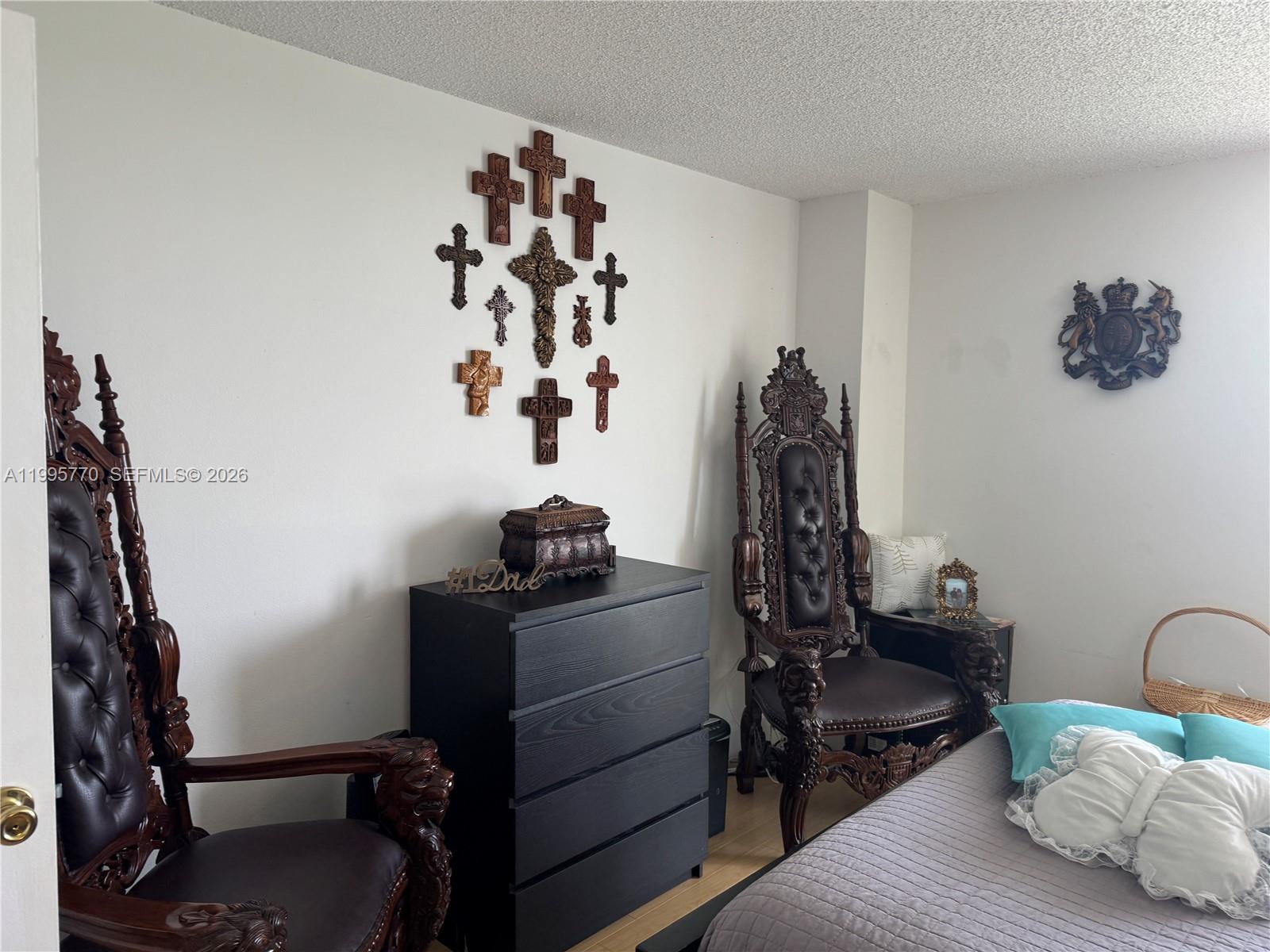 ARLEN HOUSE EAST CONDO - Residential