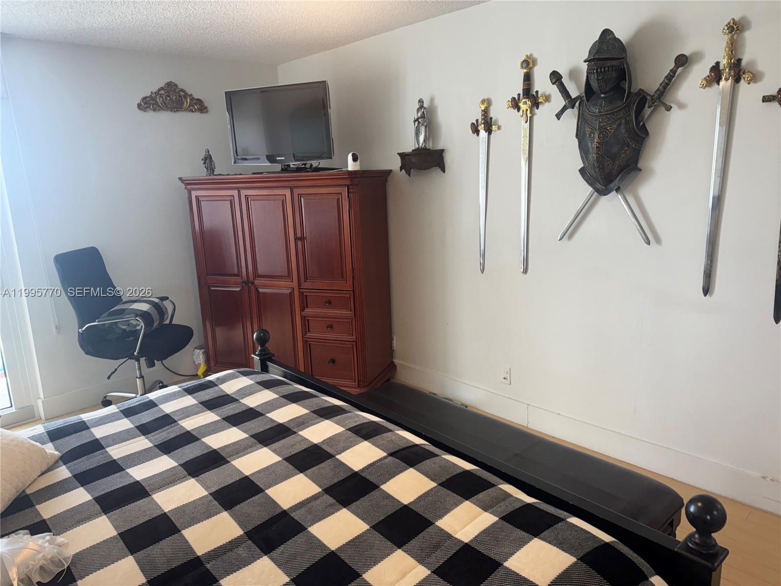 ARLEN HOUSE EAST CONDO - Residential