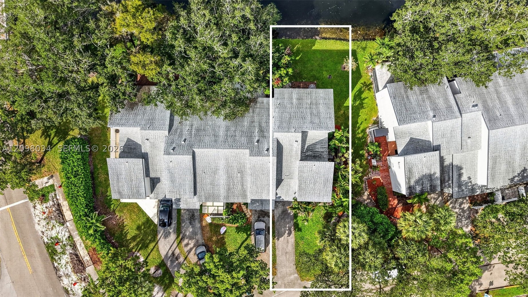 9901 Fairway Cove Ln