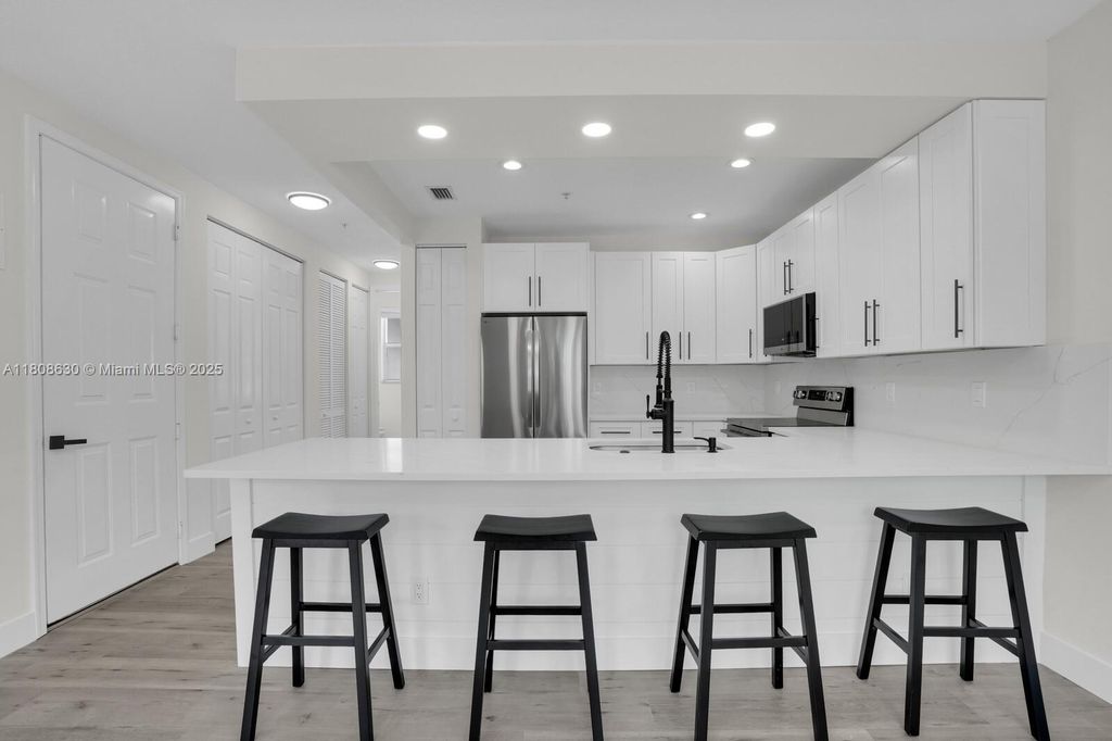 Photo of 4123 Parkside Dr, Jupiter, FL 33458 (MLS # A11808630)