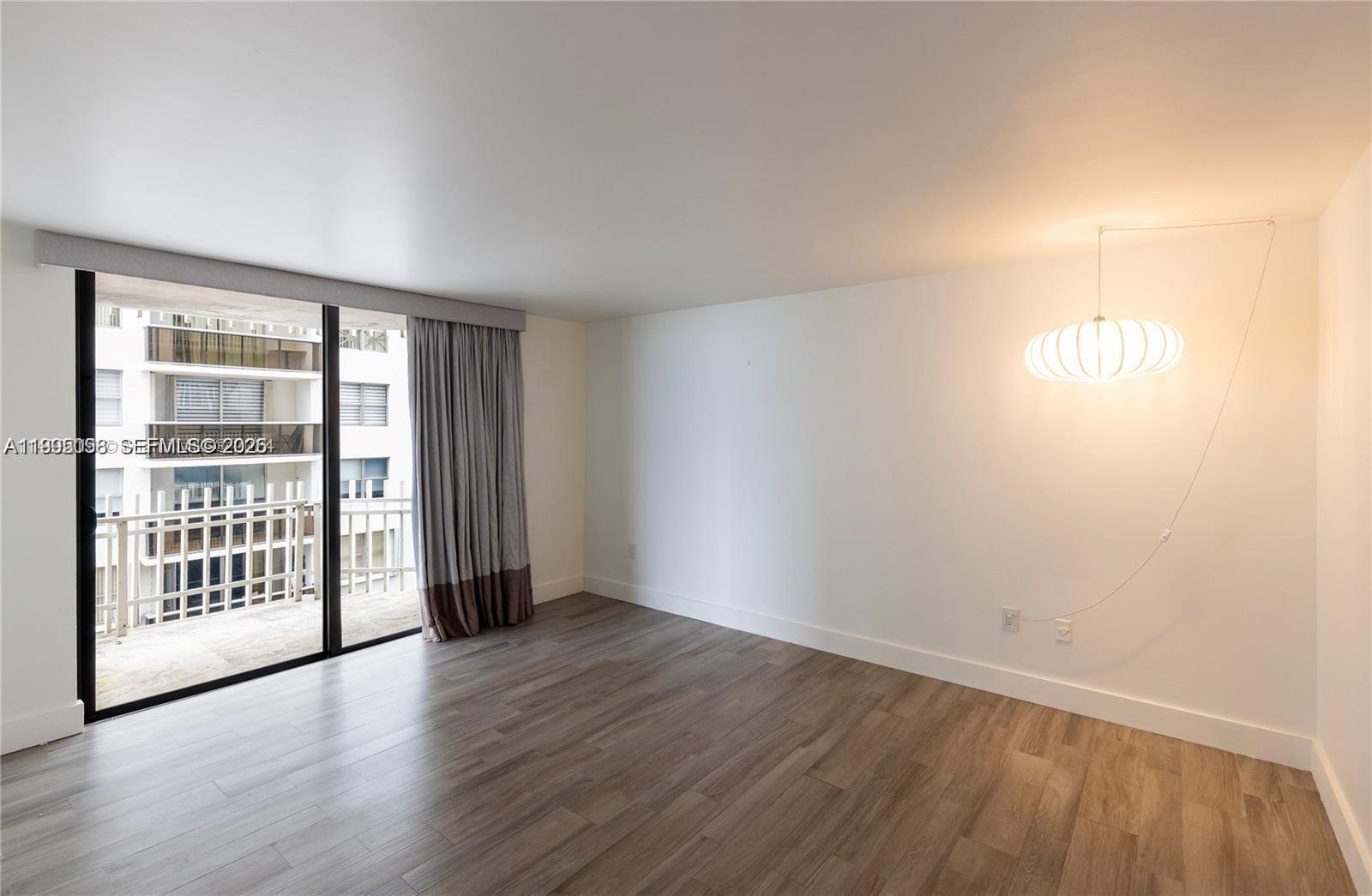 LE TRIANON CONDO - Residential Lease