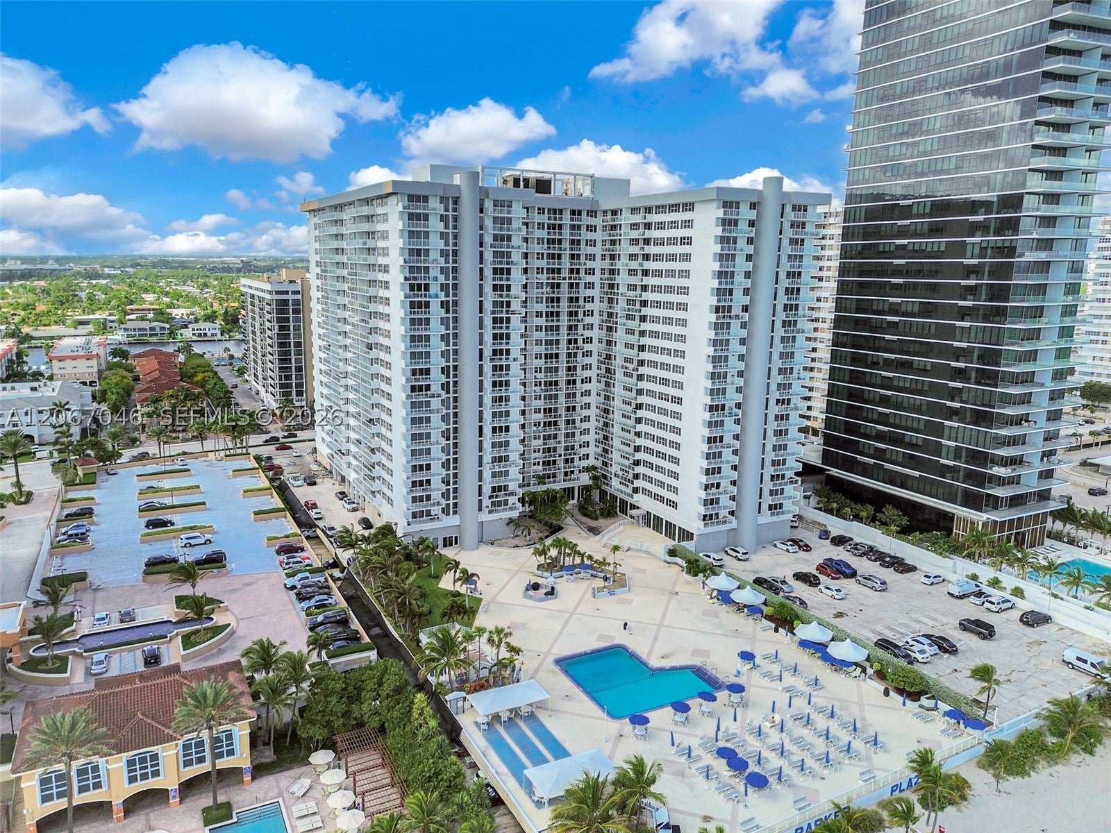 2030 S Ocean Dr 2027 - Image 1