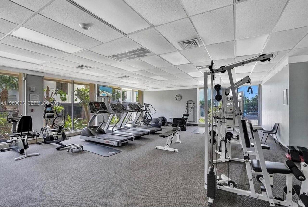 ARLEN HOUSE CONDO - Residential