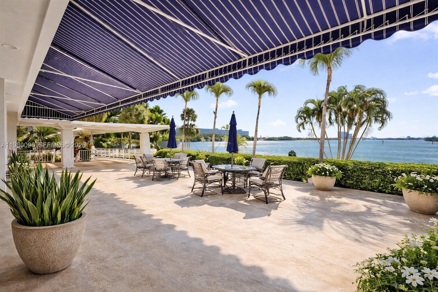 ARLEN HOUSE CONDO - Residential