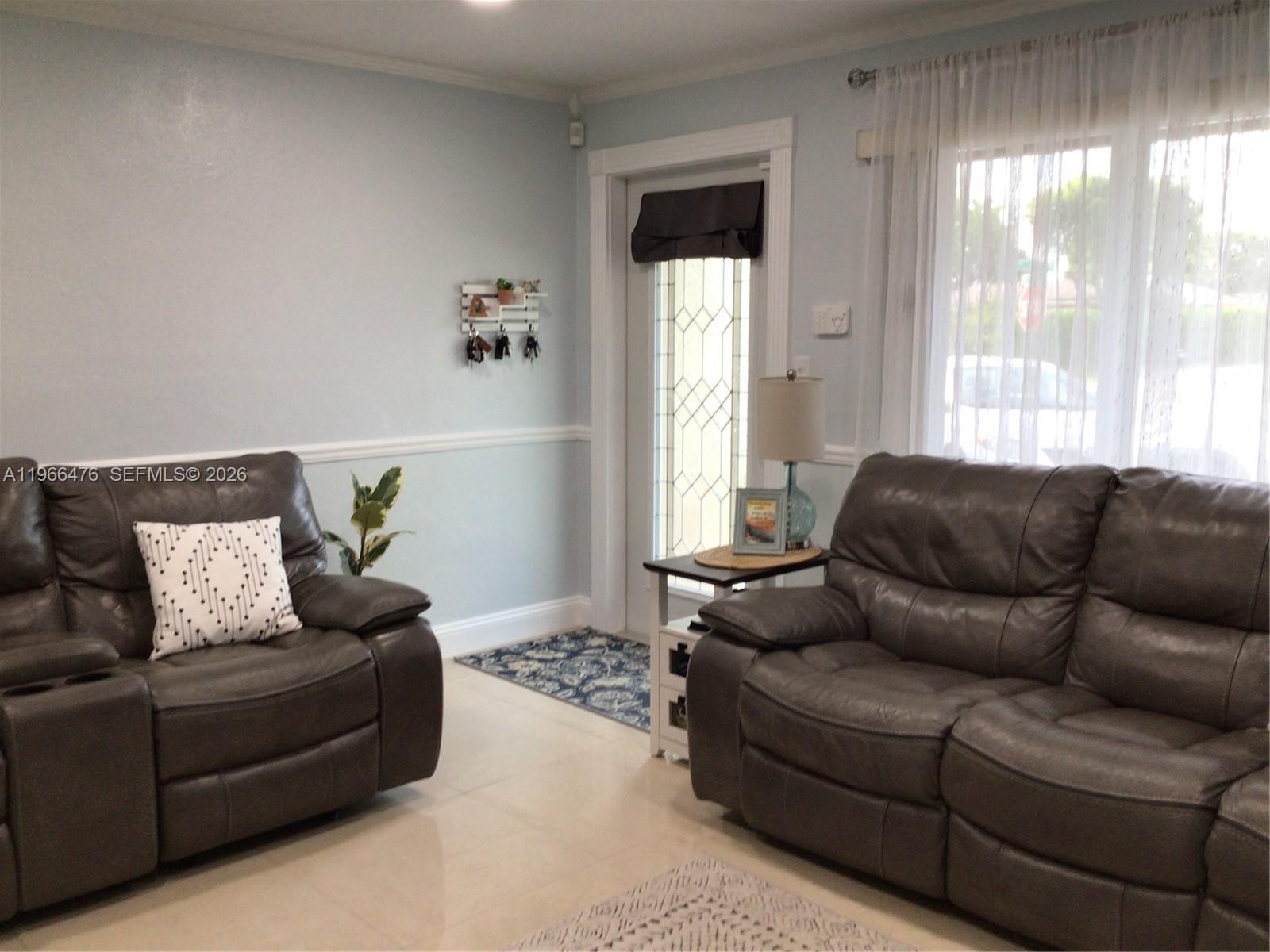 BROADVIEW PARK - Residential