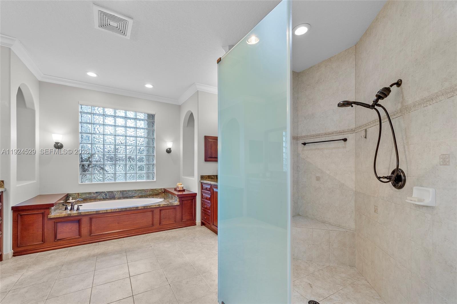 Victoria Isle - Residential