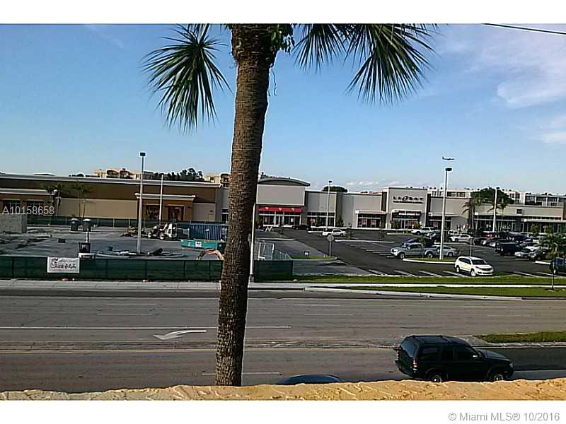 BEAUTIFUL MULTI-LEVEL CONDO IN THE HEART OF MIAMI. RECENTLY PAINTED, EXCELLENT CONDITION APPLIANCES. NEXT TO THE NEW MALL OF FLAGLER ST. VERY WELL MAINTAINED CONDO, POOL AND PLENTY OF GUEST PARKING. SPACIOUS ROOMS, GREAT VIEW! WONT LAST CALL, SHOW IT NOW! To view Please call listing Agent, Available Nov. 1st, 2016 Tenant Occupied