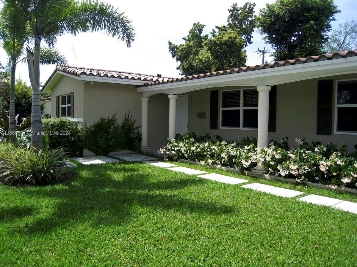 Property for Sale at 9840 Sw 73rd Ave, Pinecrest, Miami-Dade County, Florida - Bedrooms: 3 
Bathrooms: 2  - $1,749,800