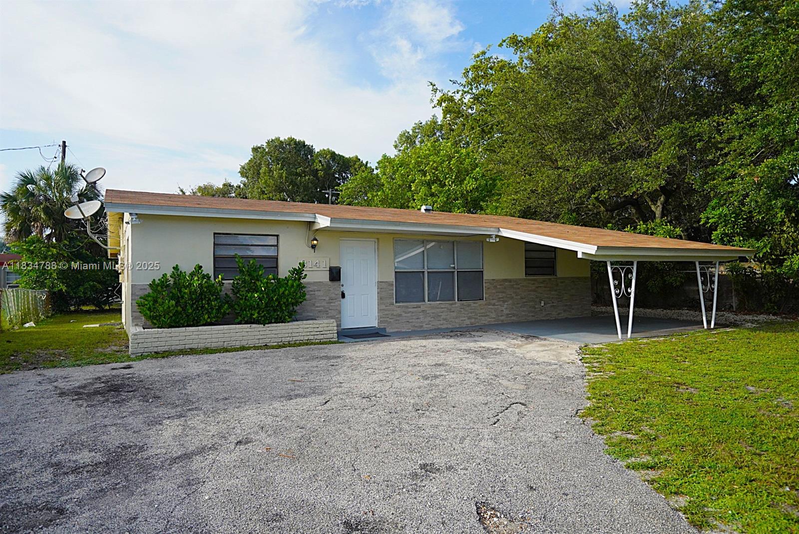 3141 NW 14th St