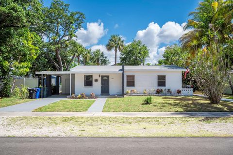 Single Family Residence in Fort Lauderdale FL 837 26th St St.jpg