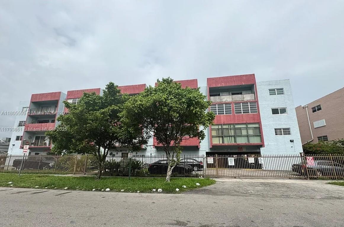 Rental Property at 6070 W 19th Ave 201, Hialeah, Miami-Dade County, Florida - Bedrooms: 2 
Bathrooms: 1  - $2,000 MO.