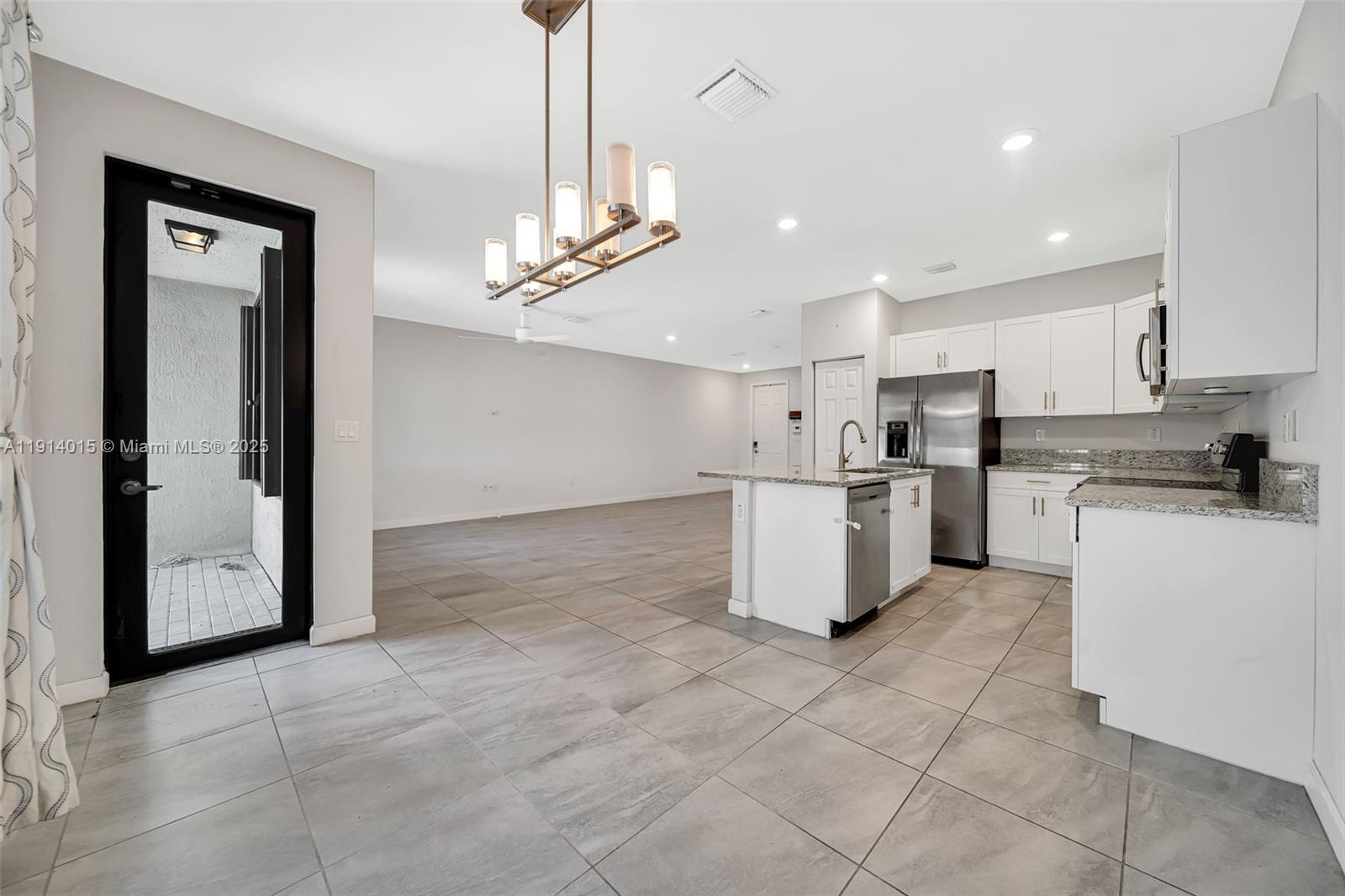 AQUABELLA SECTION ONE - Residential