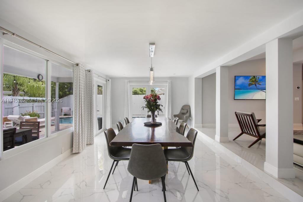 LAUDERDALE ISLES NO 2 - Residential