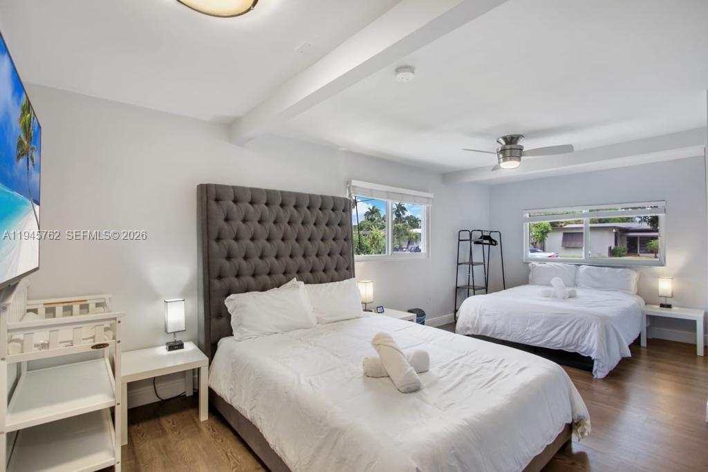 LAUDERDALE ISLES NO 2 - Residential