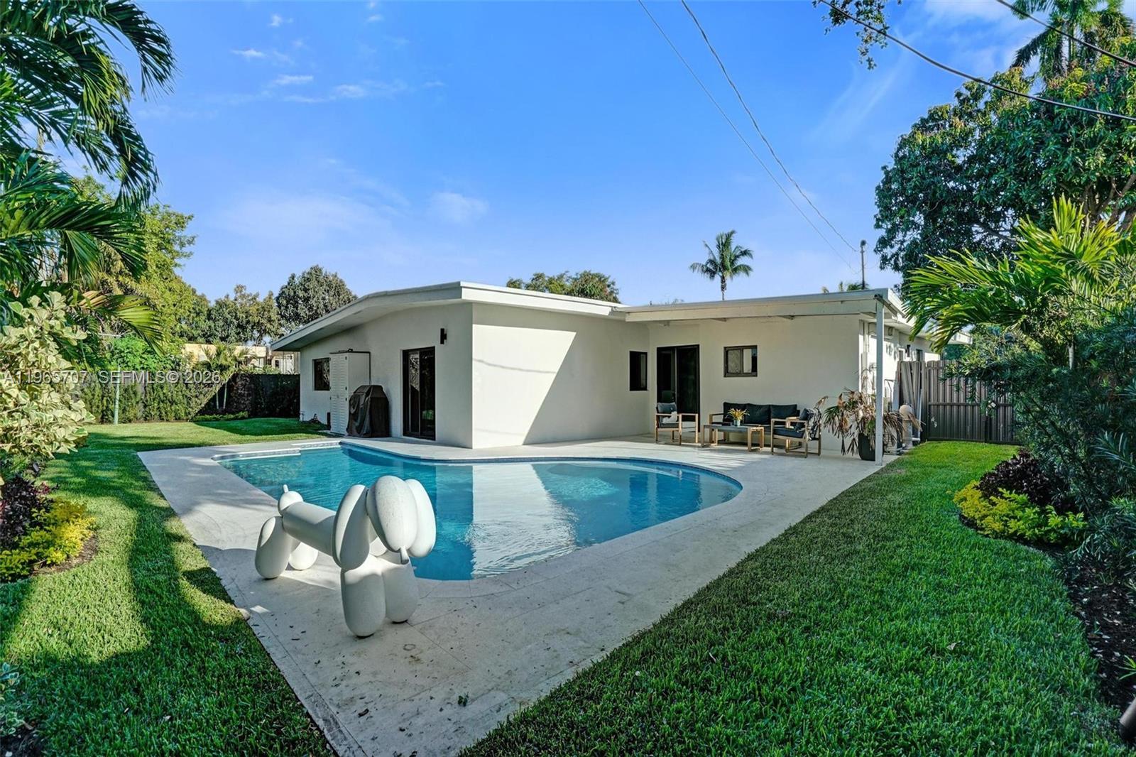 SKY LAKE - Residential