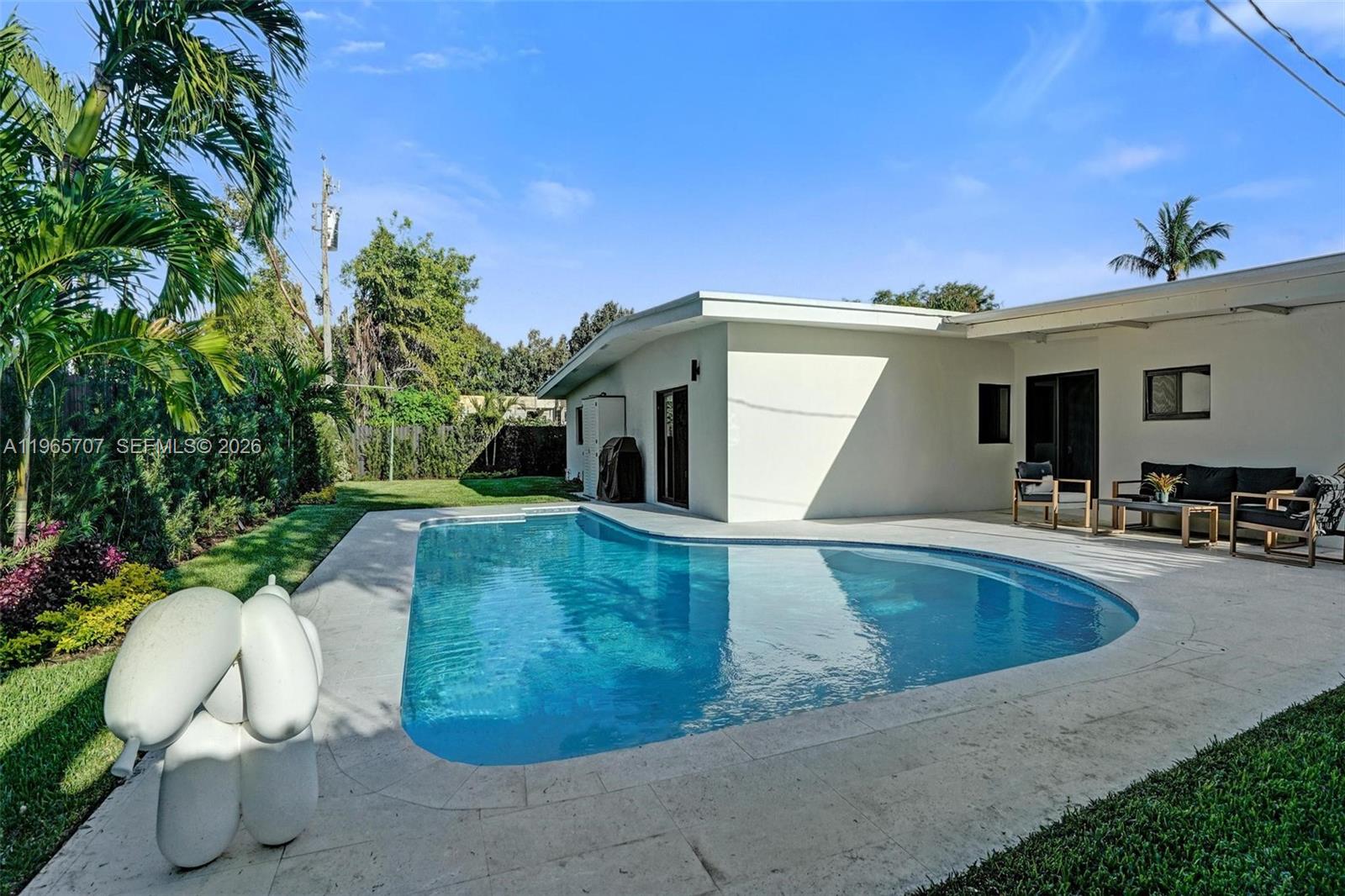 SKY LAKE - Residential