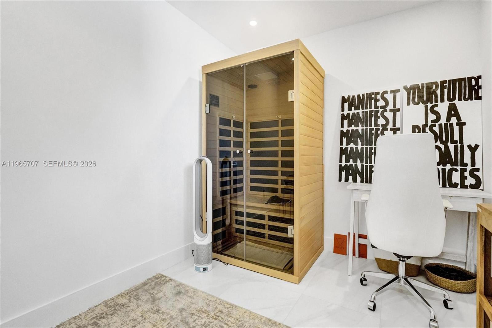 SKY LAKE - Residential