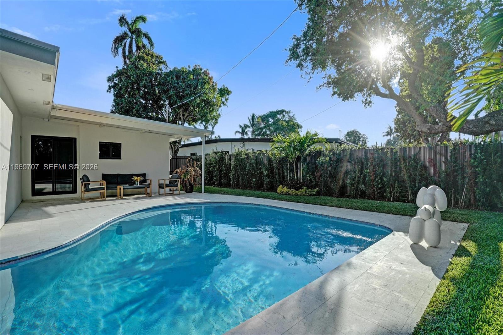 SKY LAKE - Residential