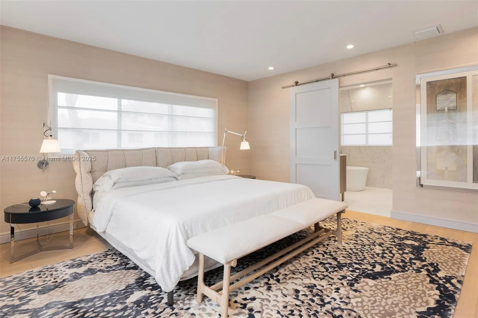 Miami Shores, Florida 33138, United States, 4 Bedrooms Bedrooms, ,6 BathroomsBathrooms,Residential,Active,81038