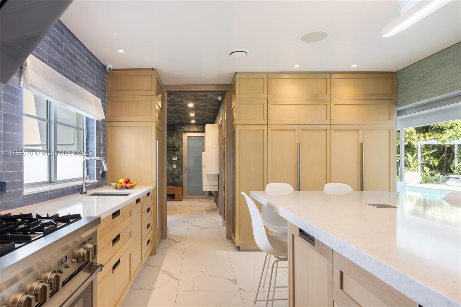 MIAMI SHORES SEC 1 AMD - Residential