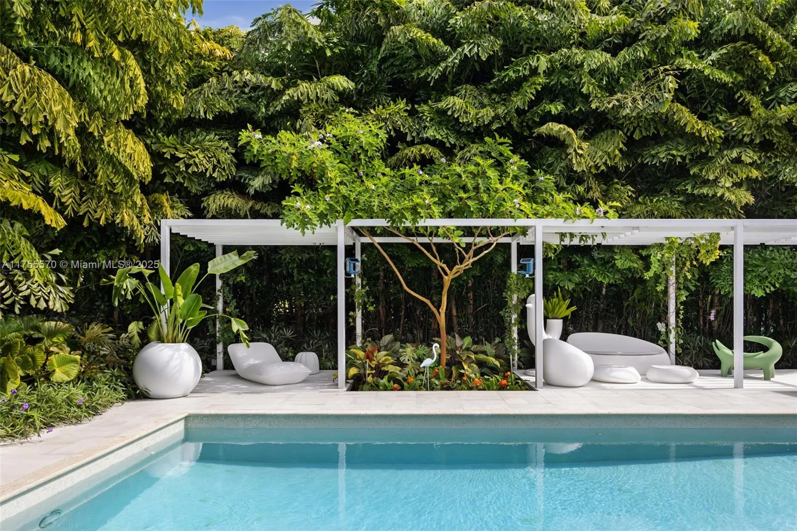 Miami Shores, Florida 33138, United States, 4 Bedrooms Bedrooms, ,6 BathroomsBathrooms,Residential,Active,81038