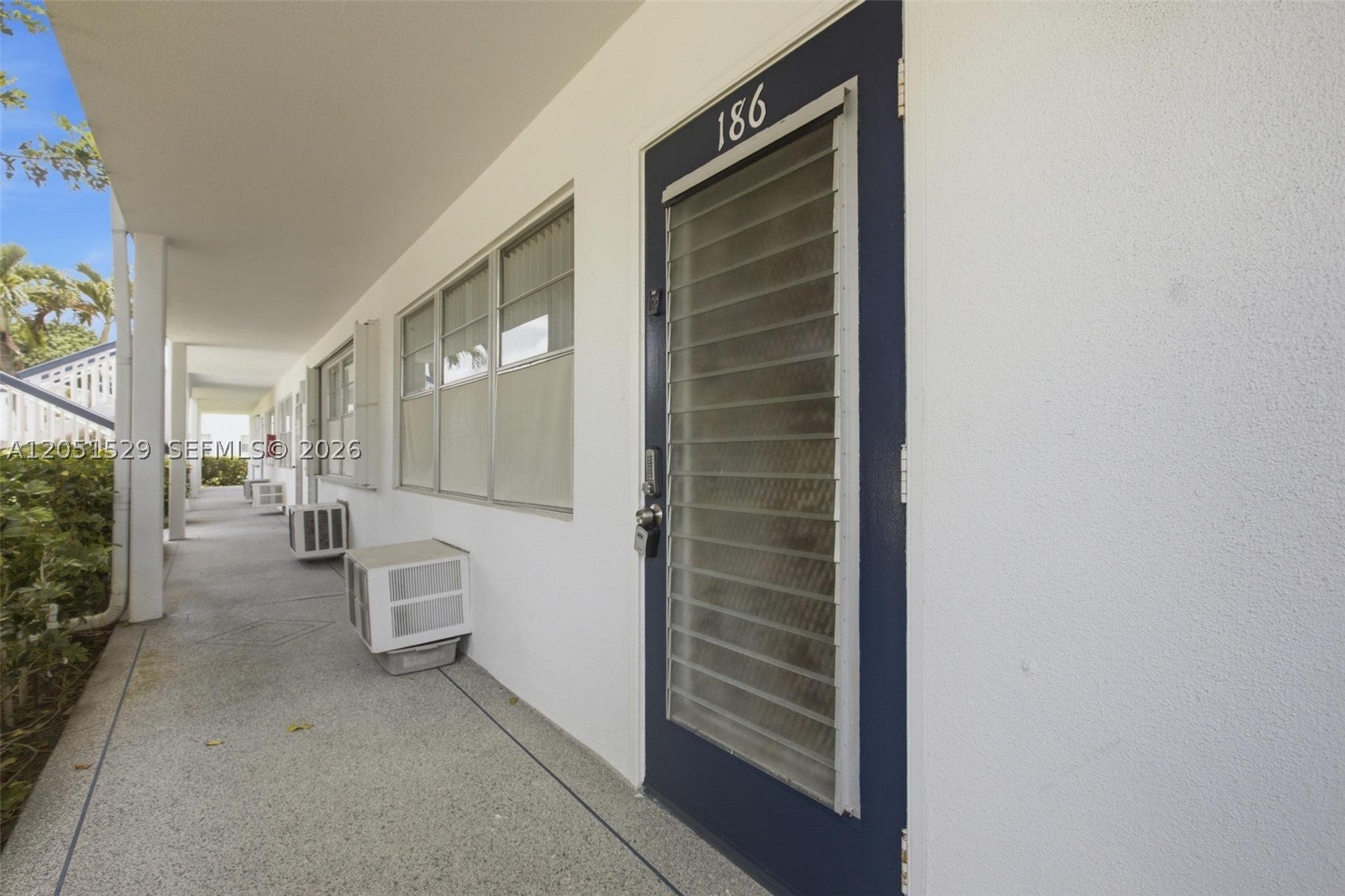 186 Ventnor L L