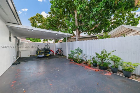 Tiny photo for 5923 SW 147th Pl, Miami, FL 33193 (MLS # A12077334)