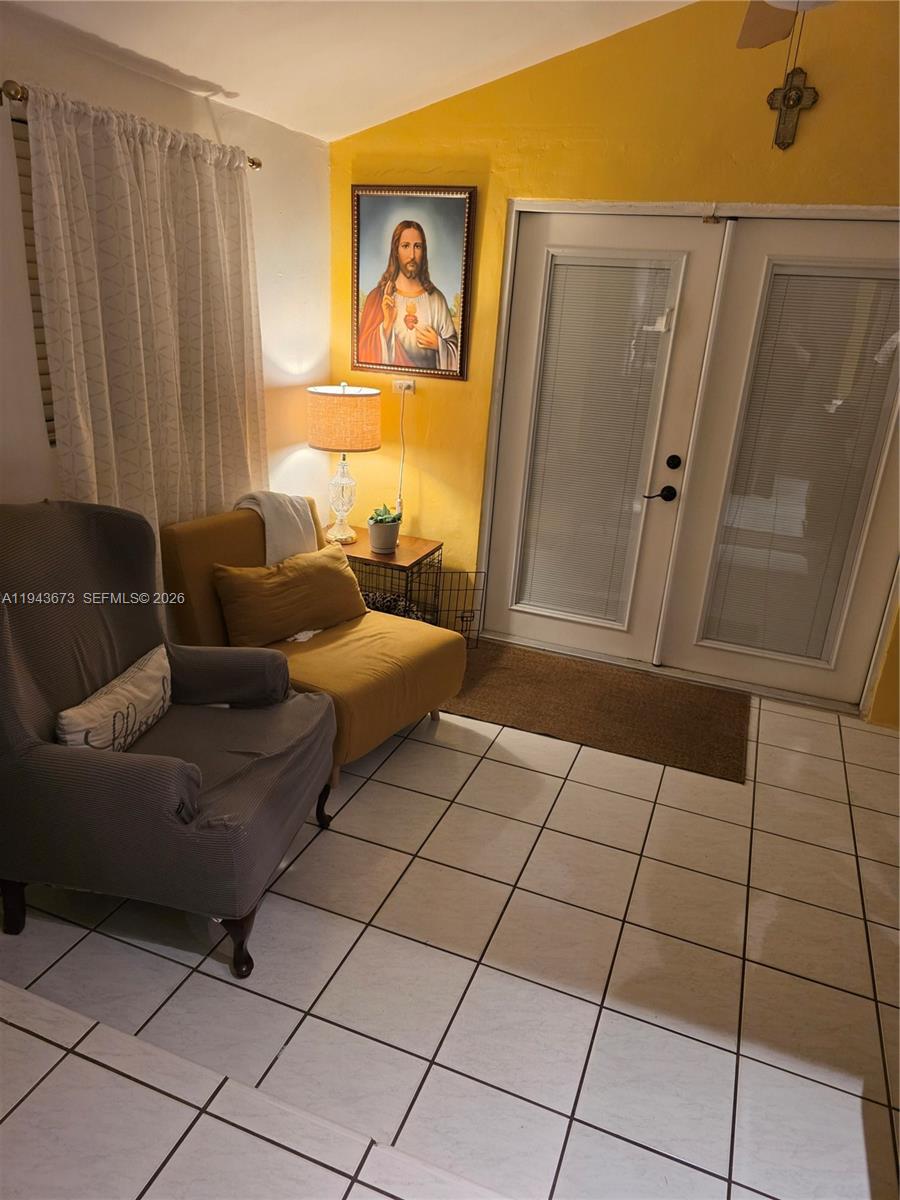 FAIRLAWN - Residential